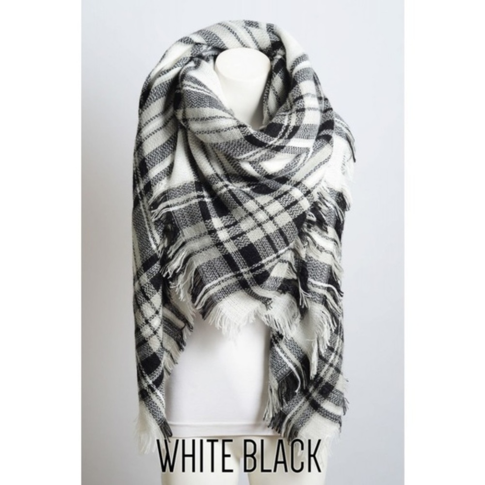 LAST ONE! Plaid Scarf